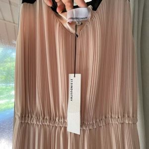 Beautiful chiffon lined dress with dainty belt